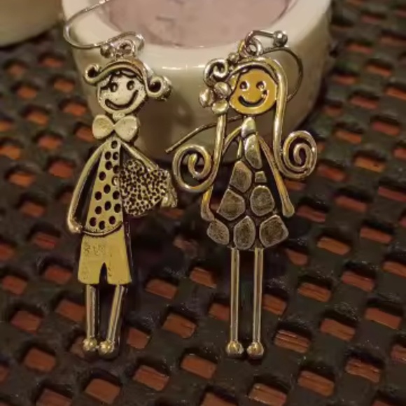 Whimsical Boy & Girl Dangle Earrings – Cute Couple Design - Picture 7 of 11